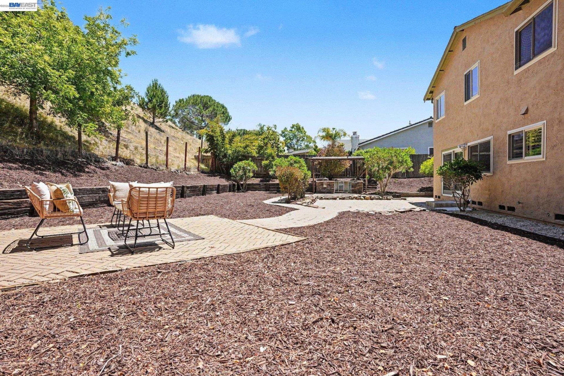 Property photo 37