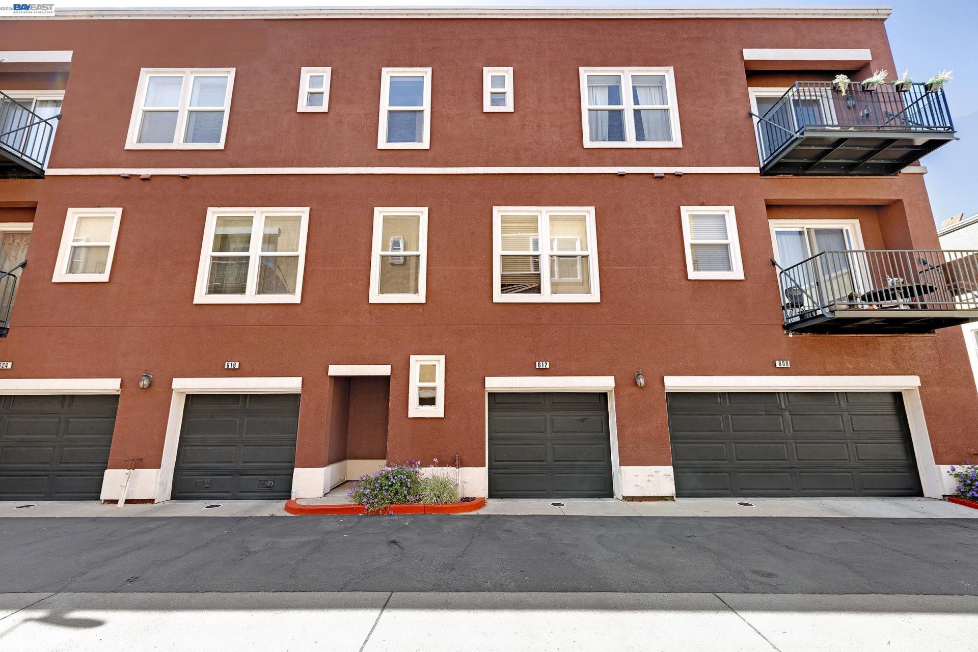 Property photo 38