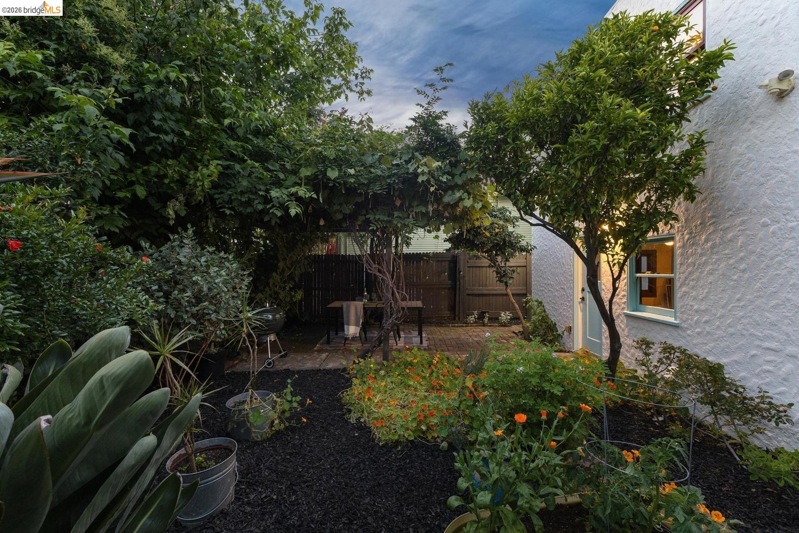 Property photo 44
