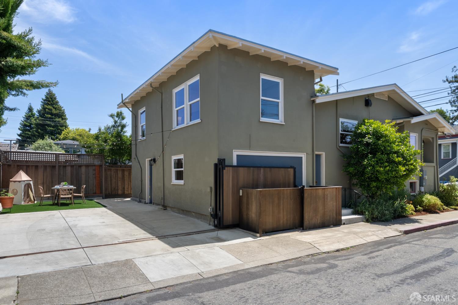 Property photo 40