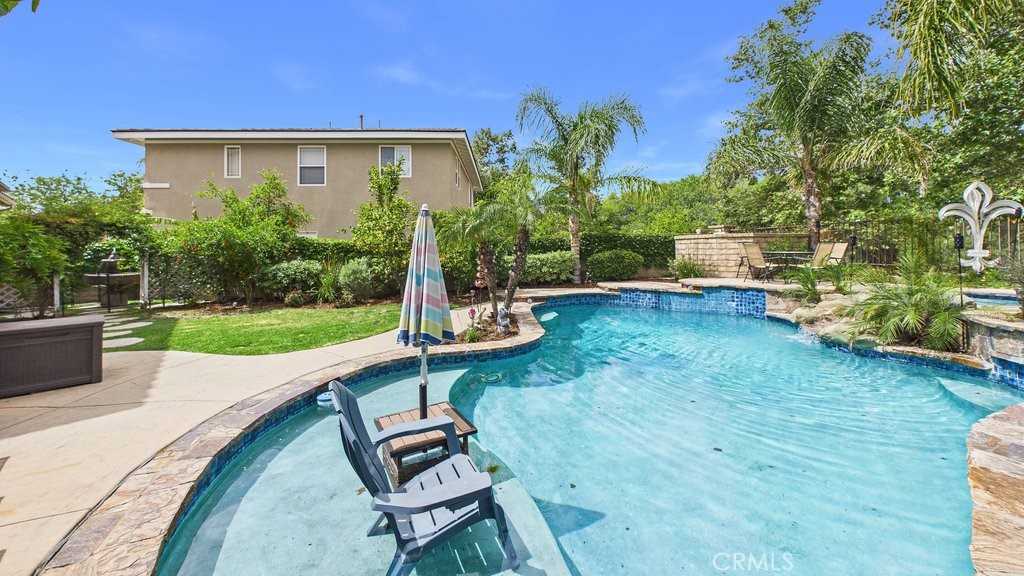 Property photo 35