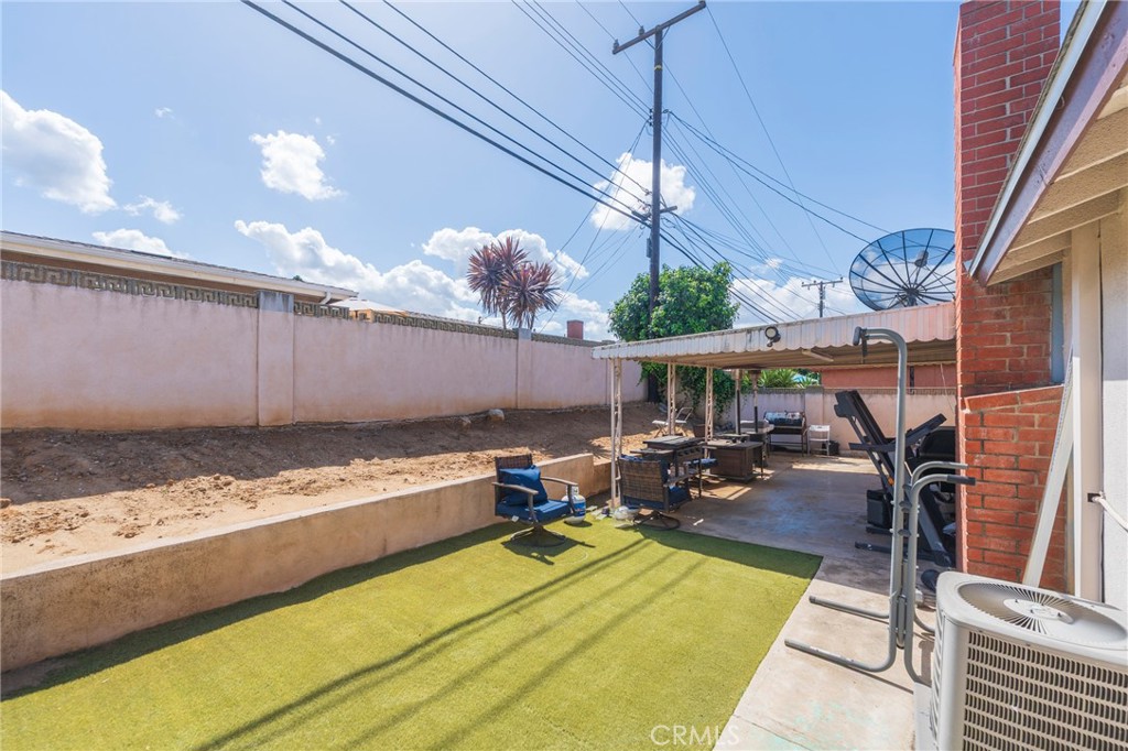 Property photo 28