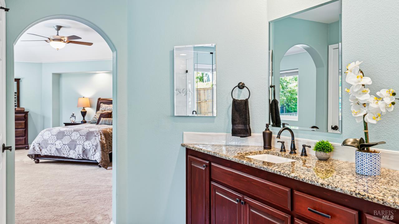 Property photo 46