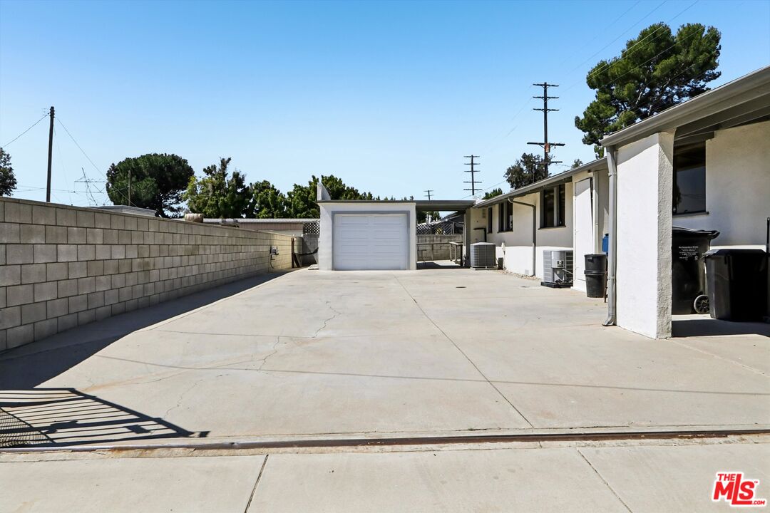 Property photo 41
