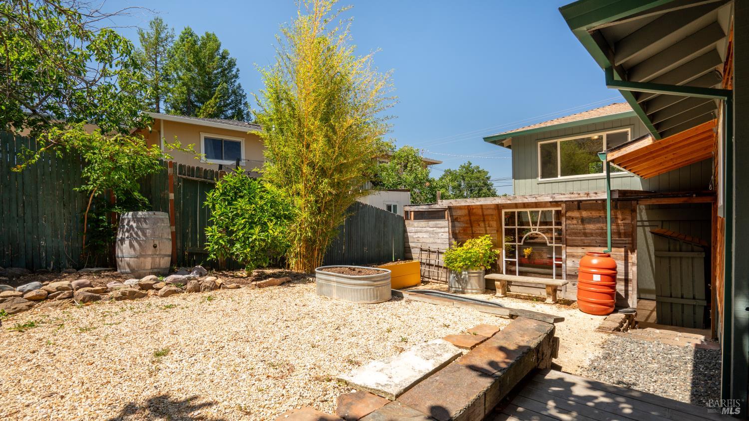 Property photo 32