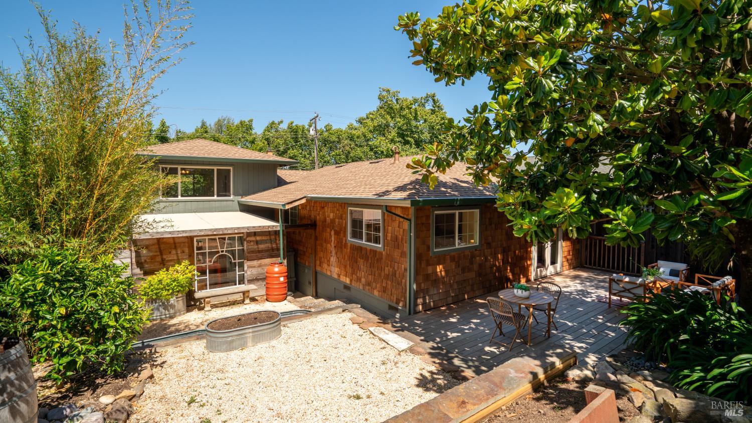 Property photo 33