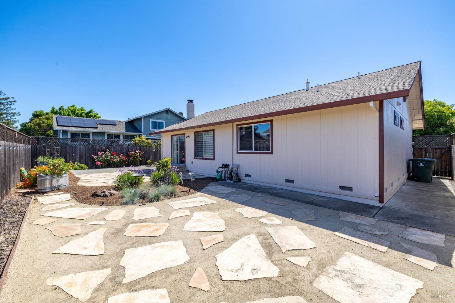 Property photo 40