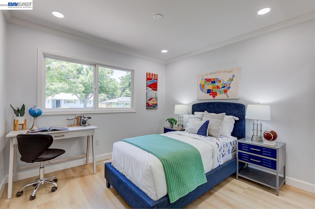 Property photo 35
