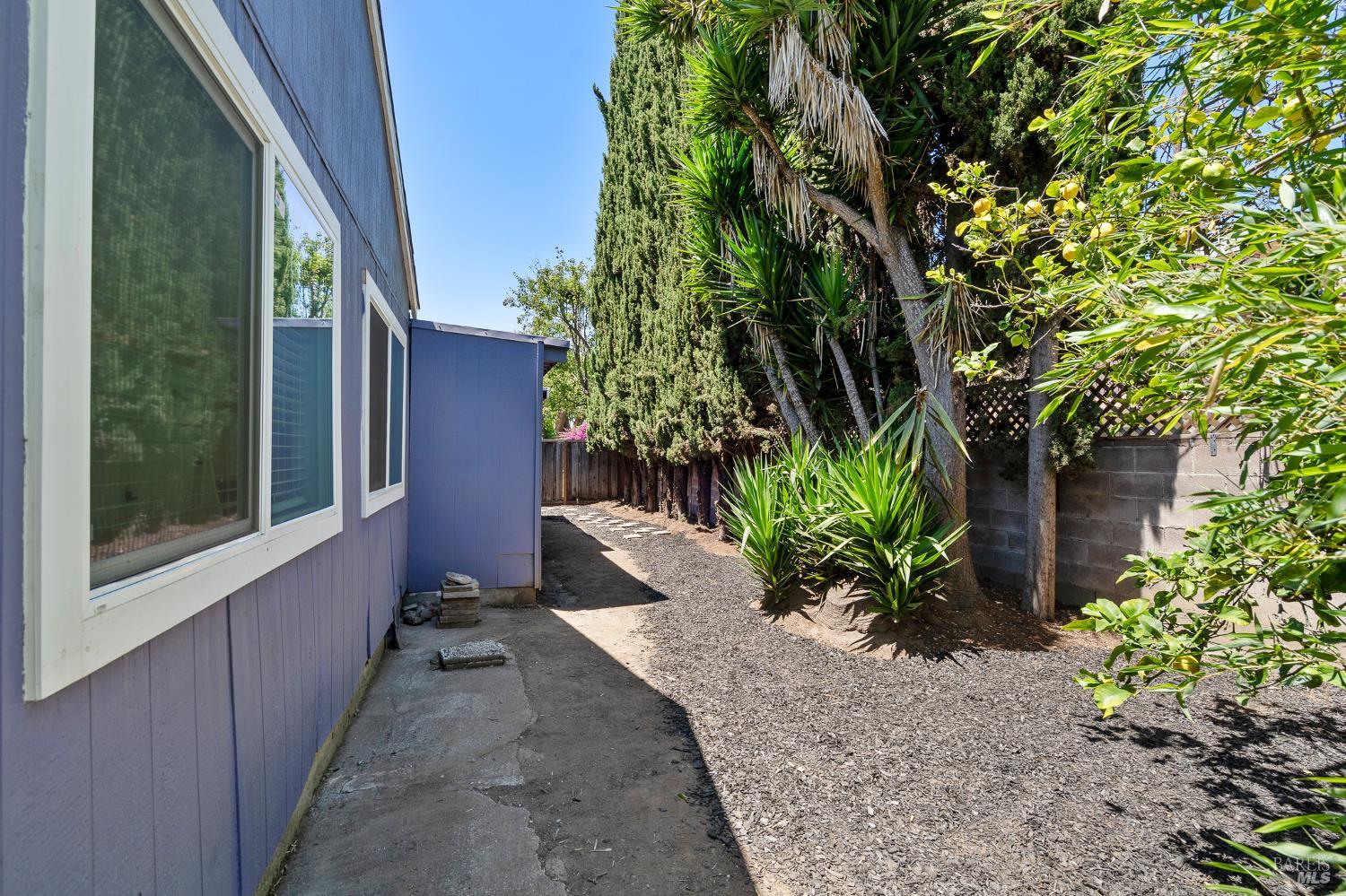 Property photo 43