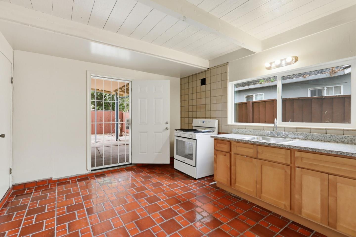 Property photo 42