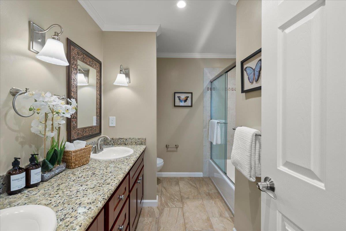 Property photo 25