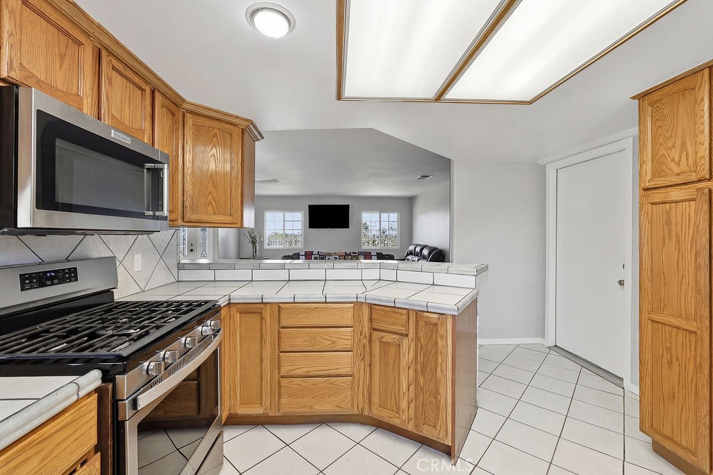 Property photo 25