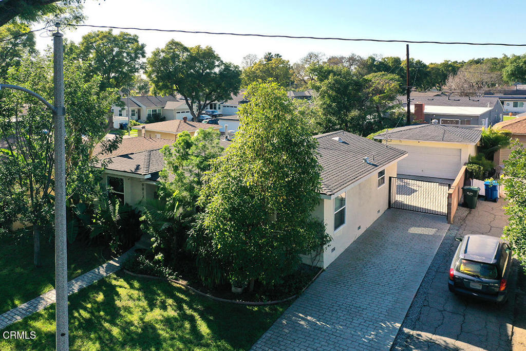 Property photo 25