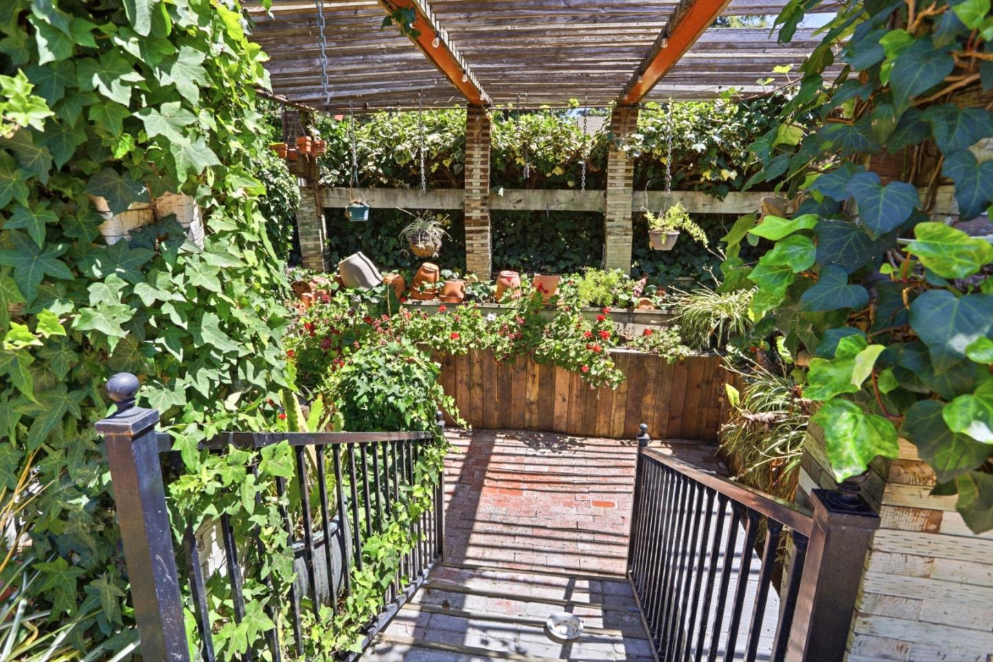 Property photo 24