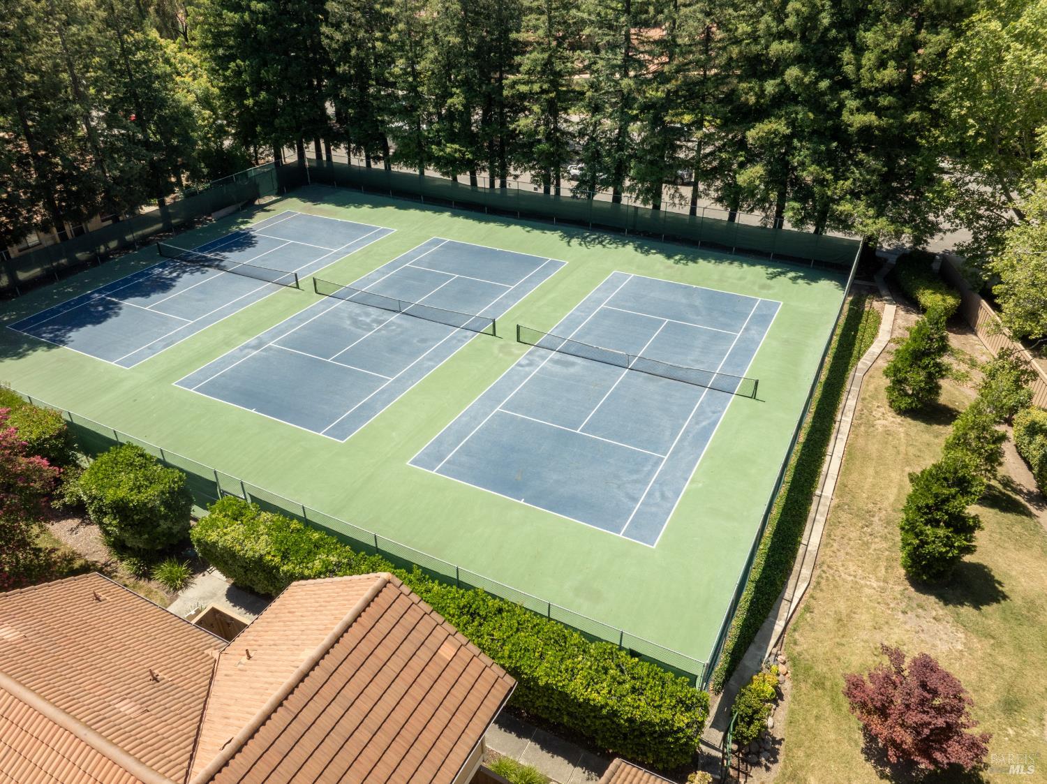Property photo 35