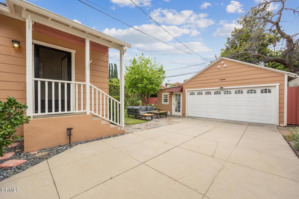 Property photo 35
