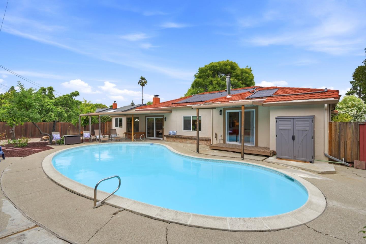 Property photo 46