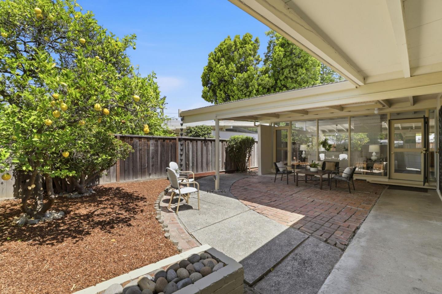 Property photo 25