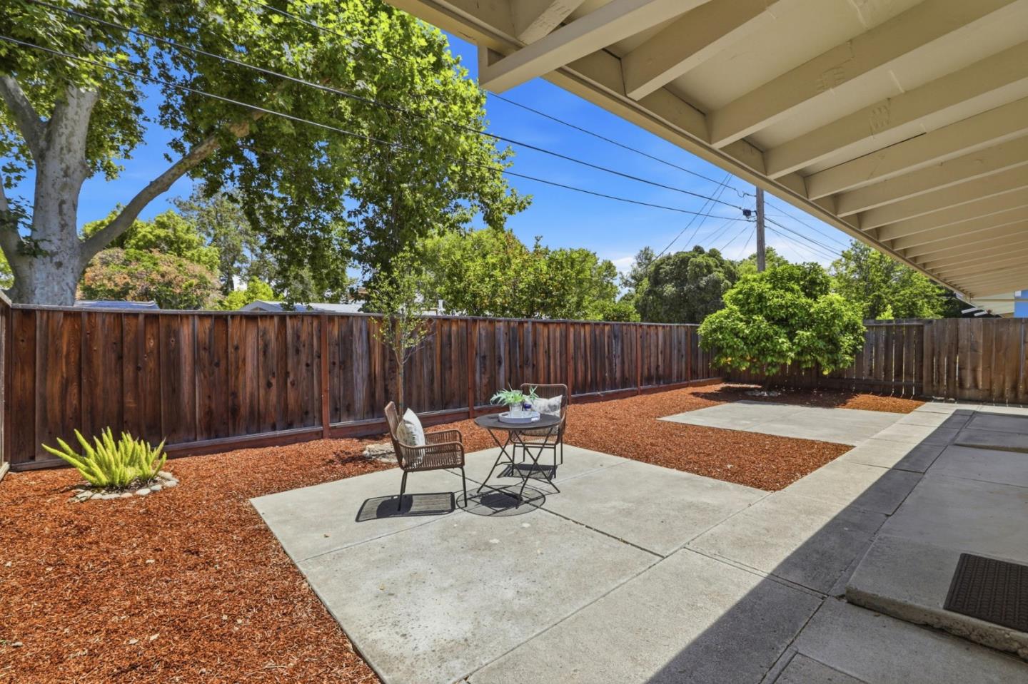 Property photo 28