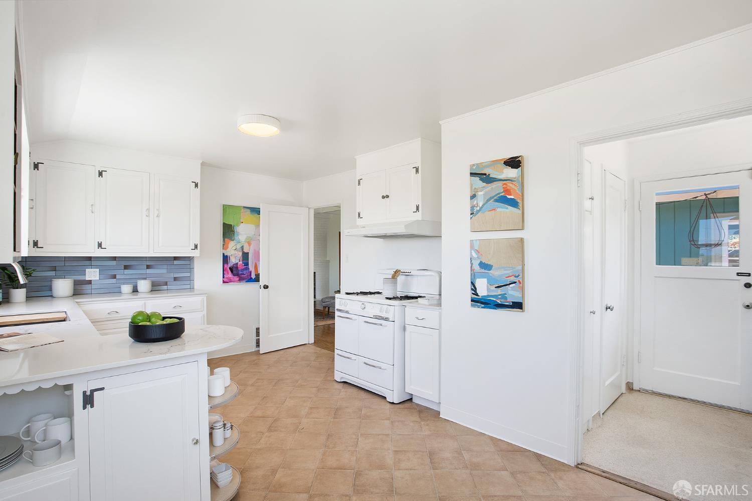 Property photo 34