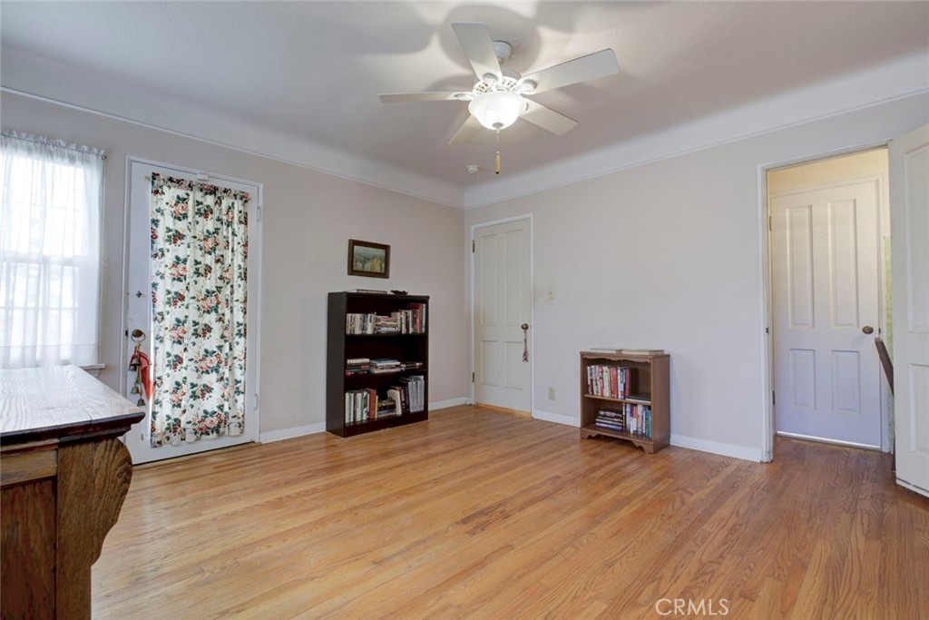 Property photo 33