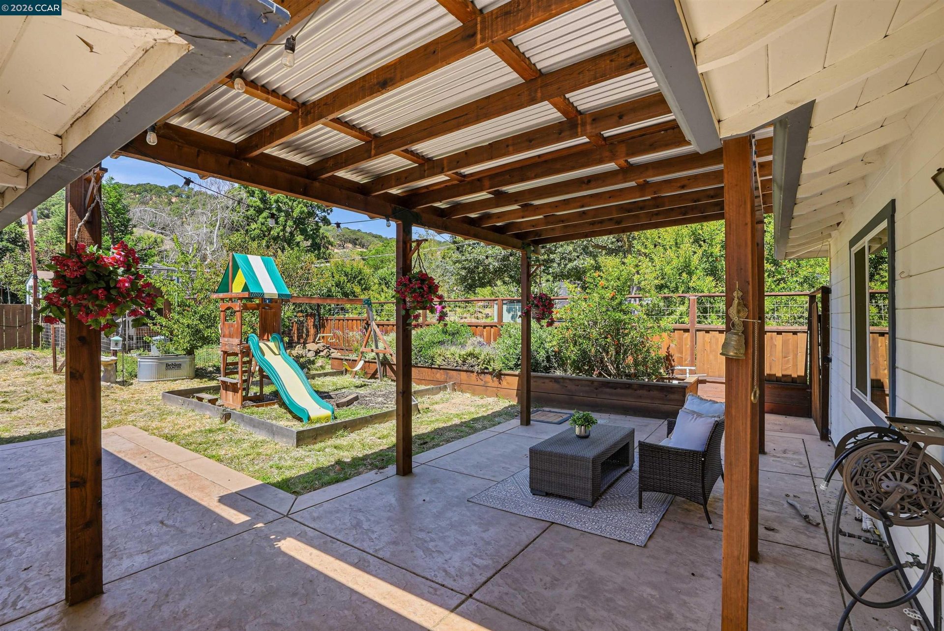 Property photo 38