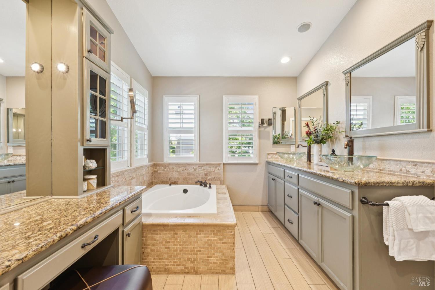 Property photo 47