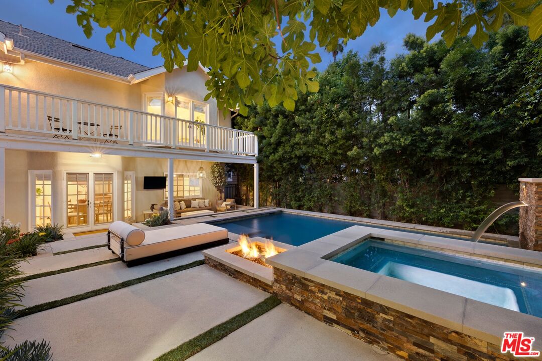 Property photo 35