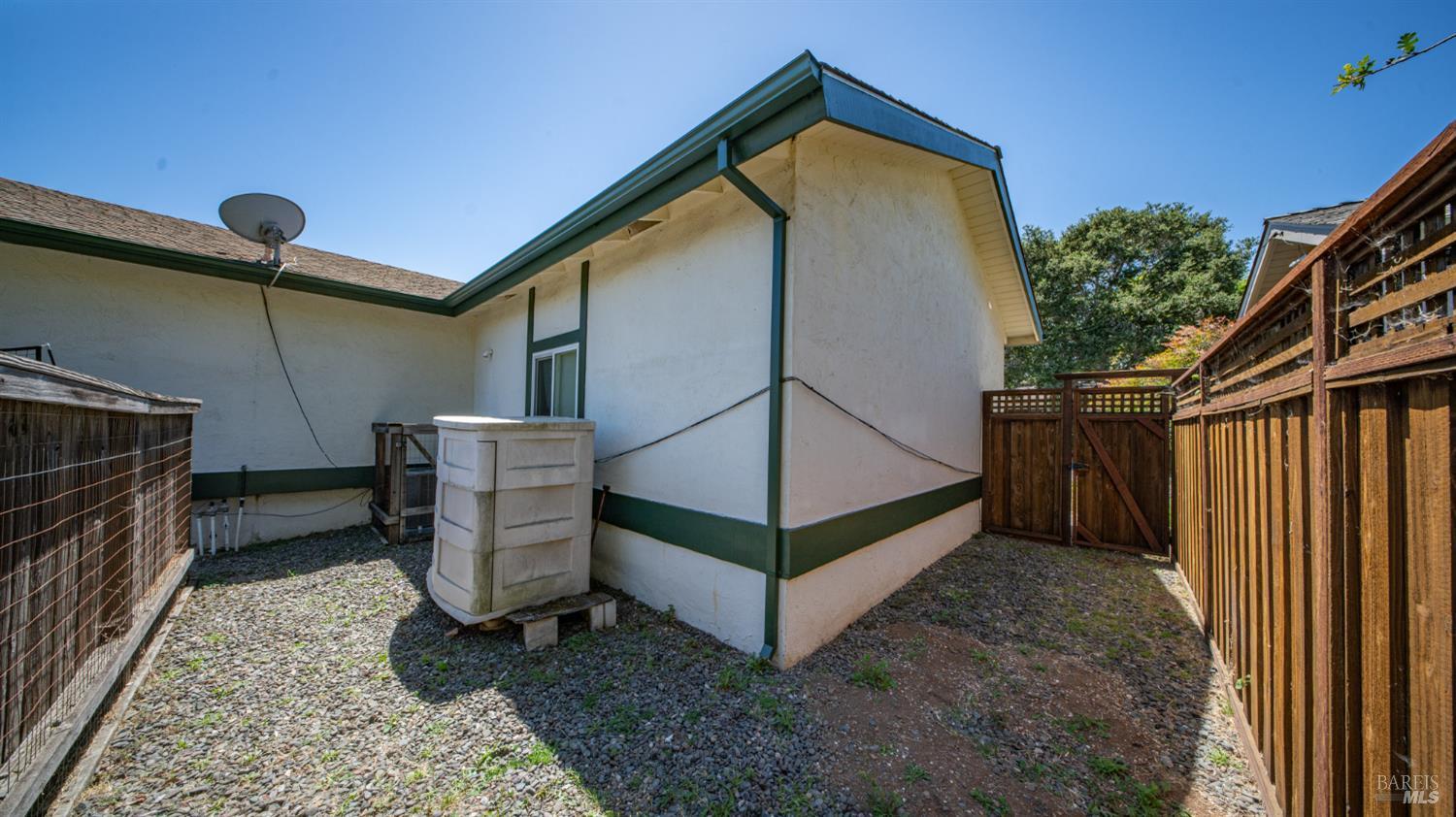 Property photo 45