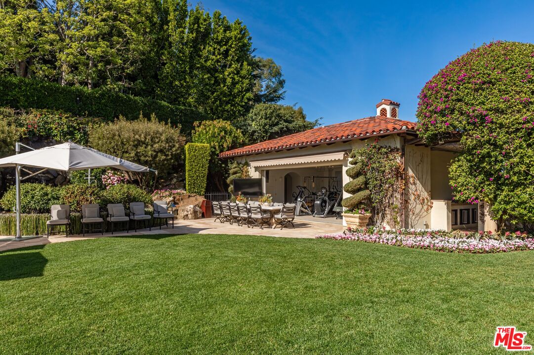 Property photo 38