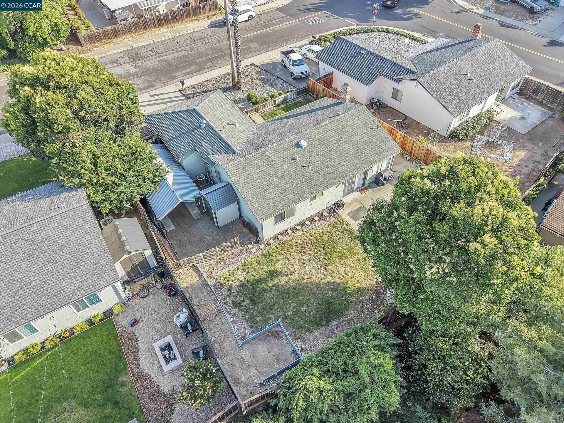 Property photo 33