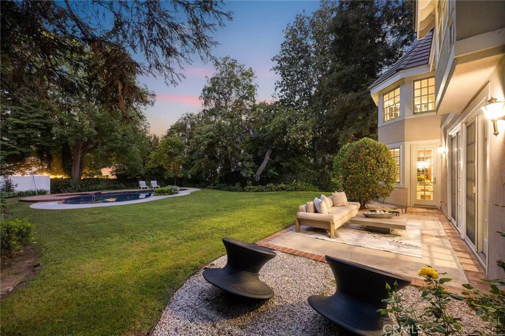 Property photo 35