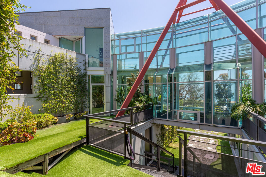 Property photo 30