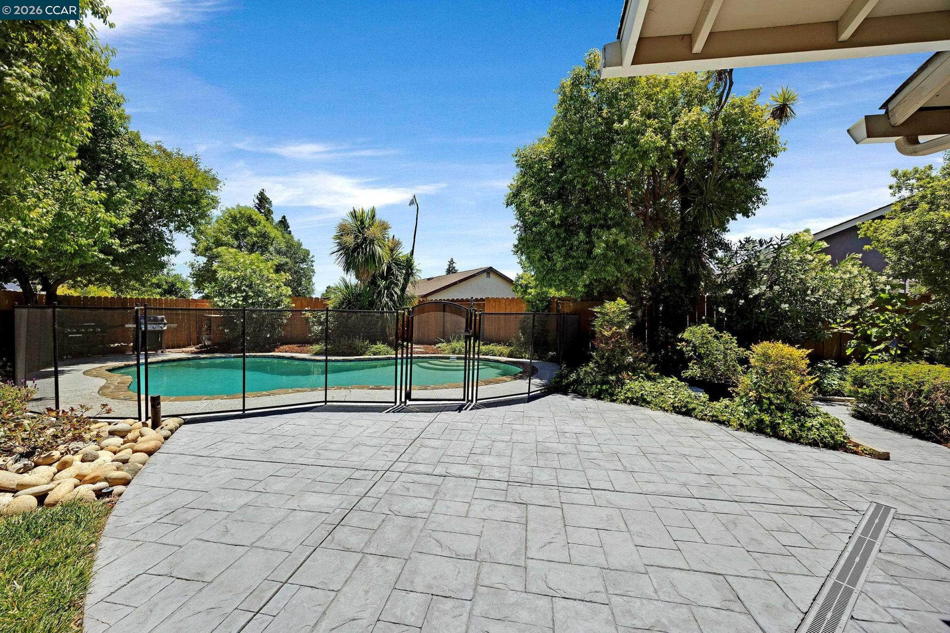 Property photo 38