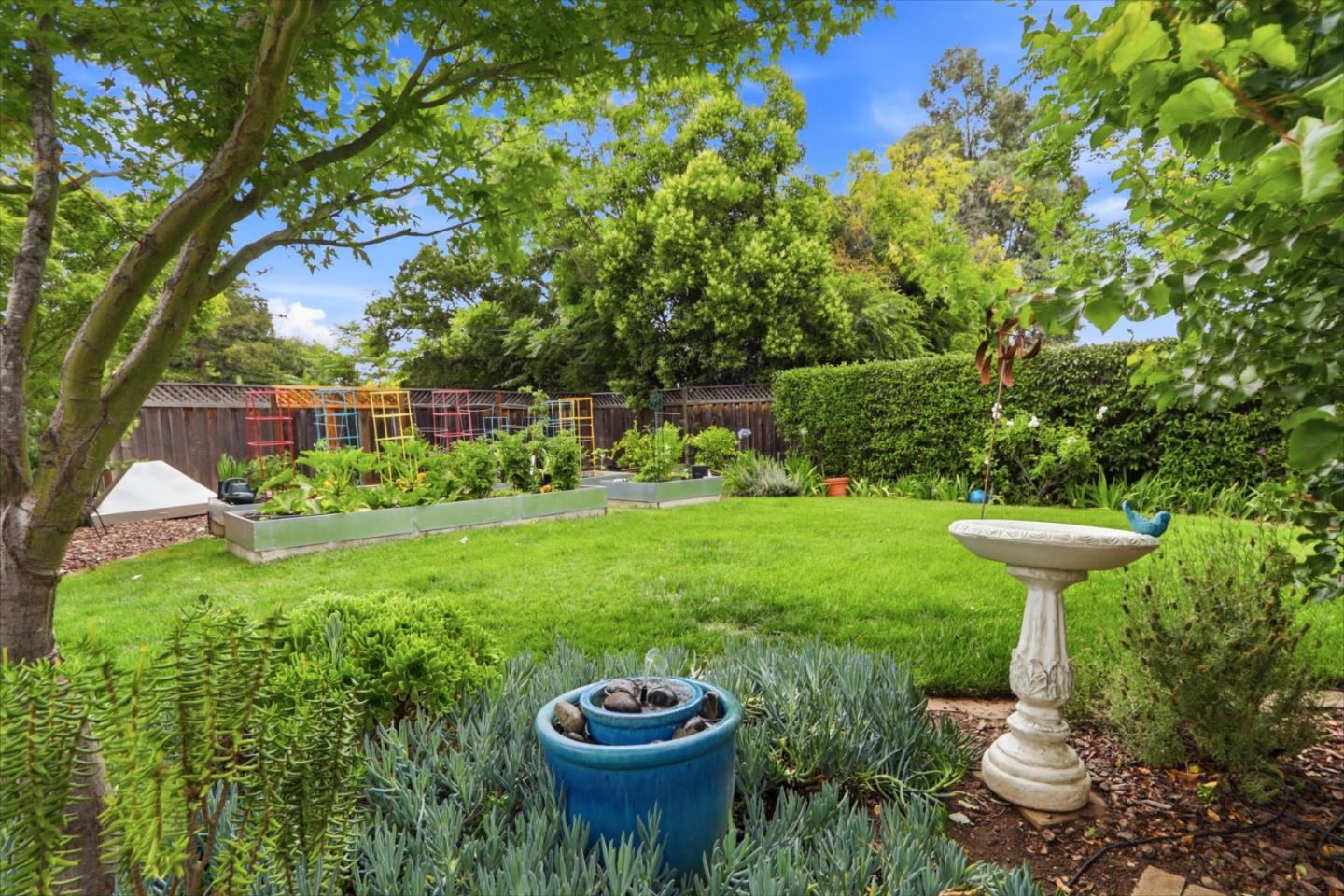 Property photo 44