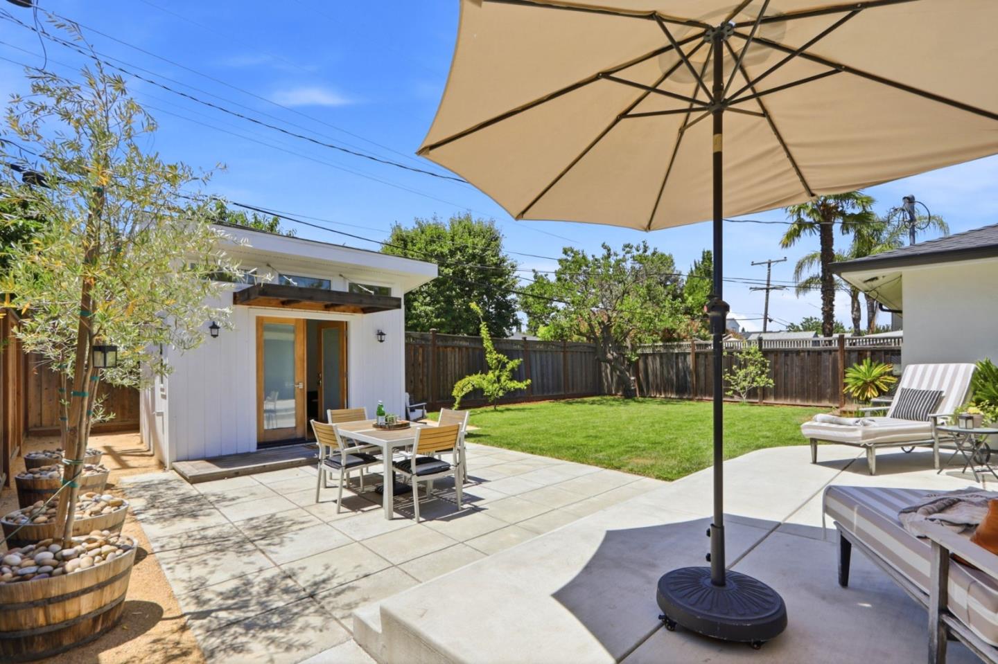 Property photo 44