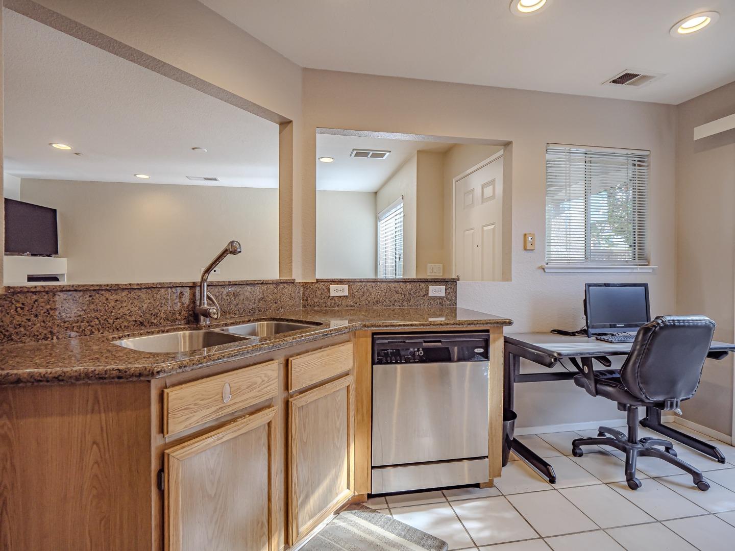 Property photo 44
