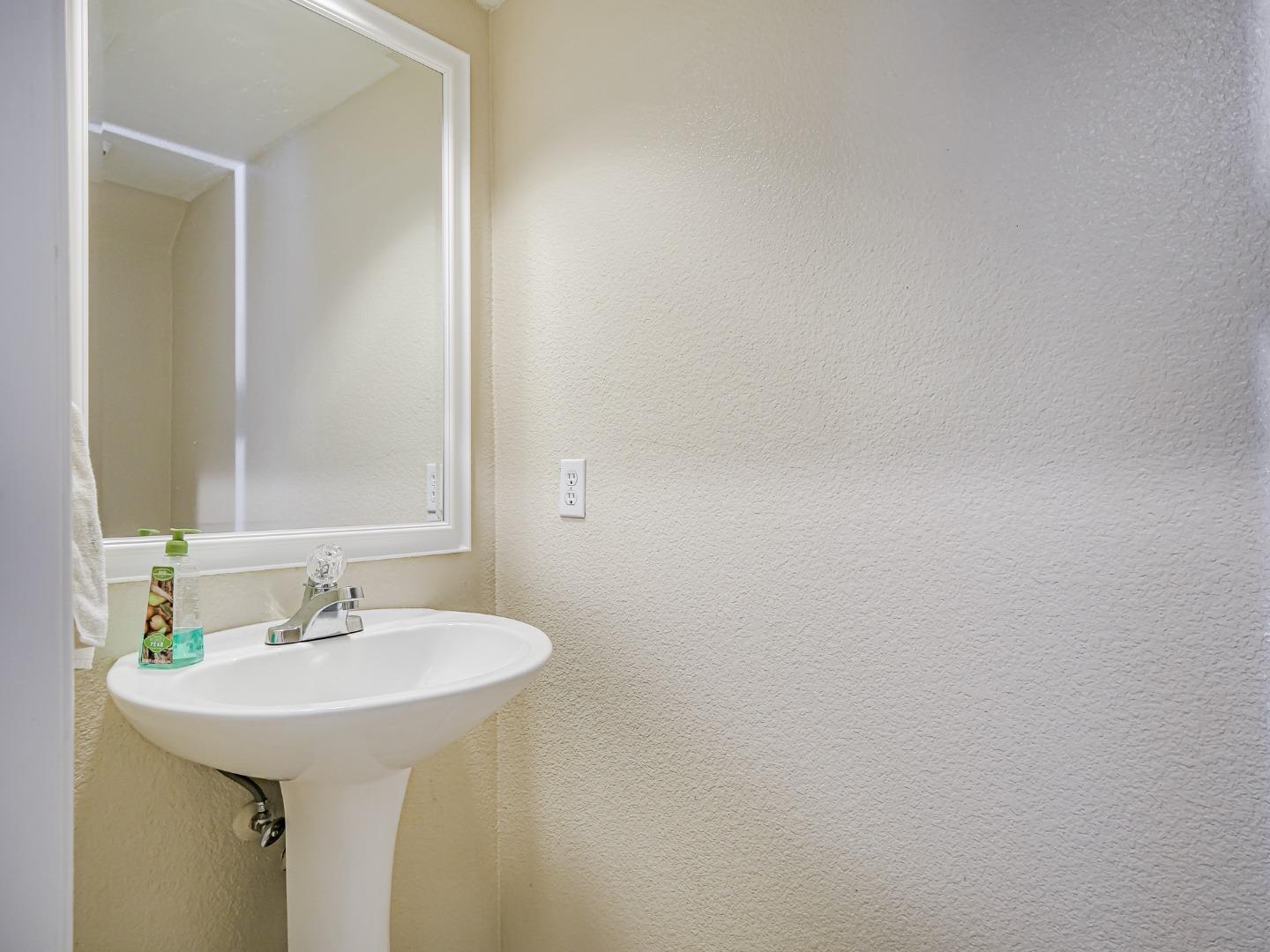 Property photo 46