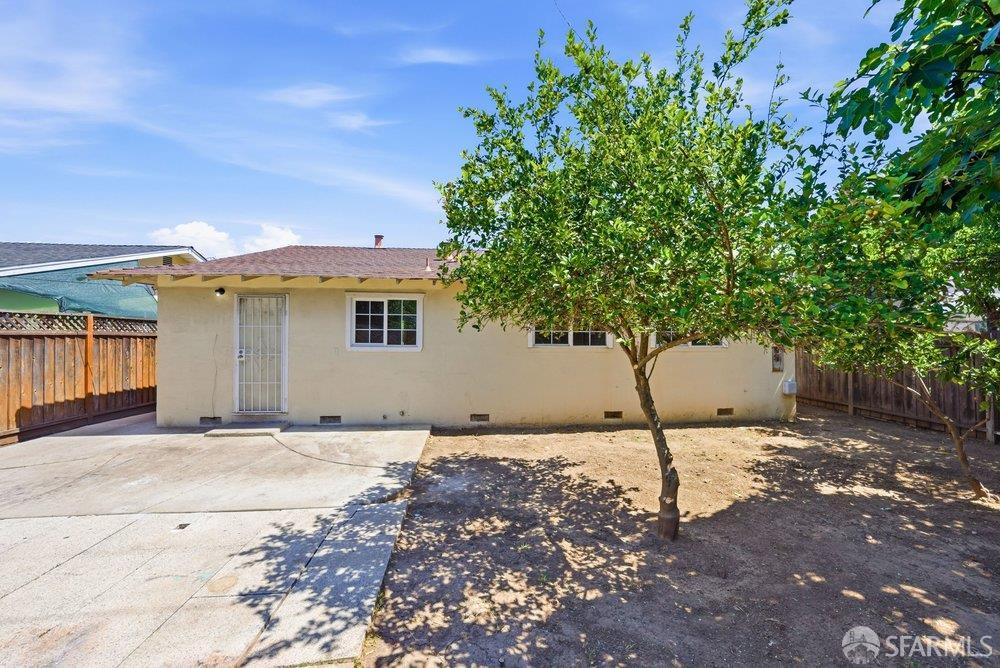 Property photo 44
