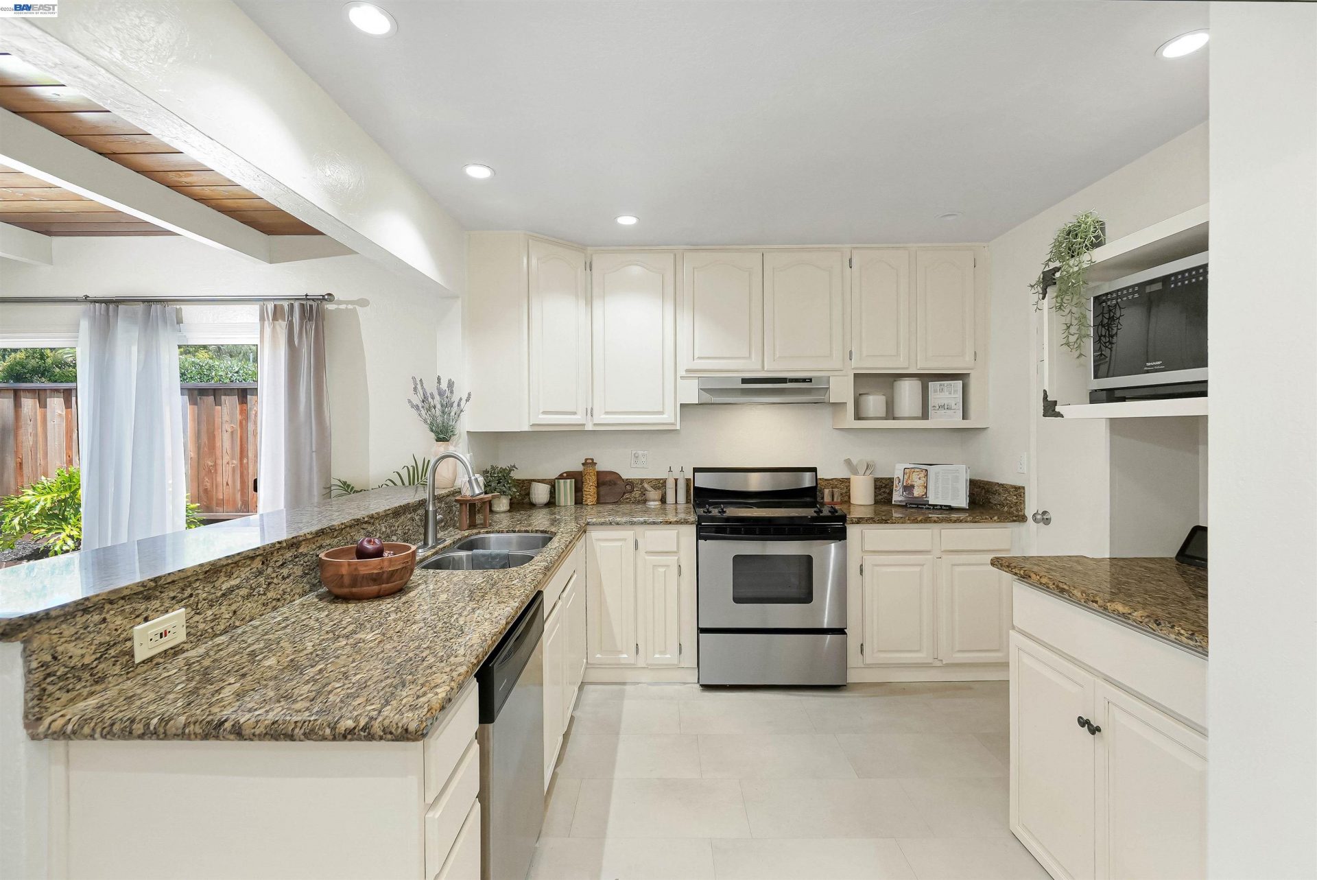 Property photo 34