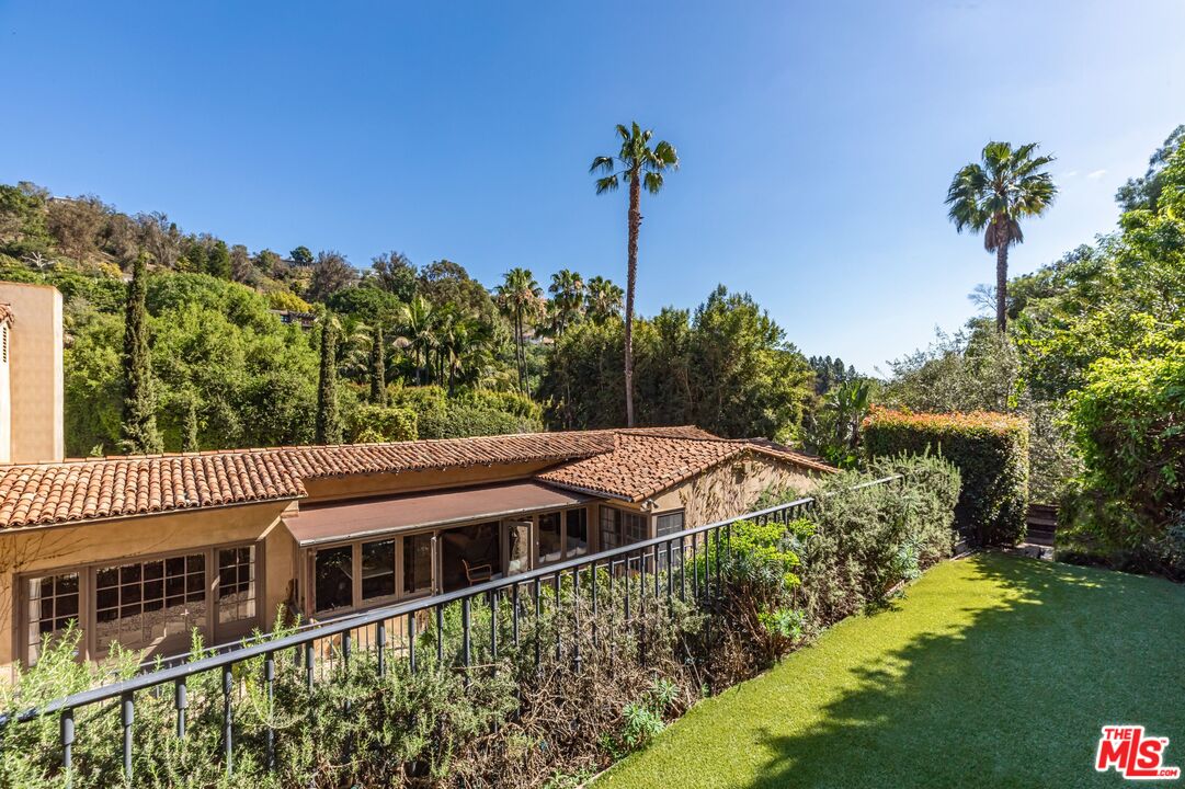 Property photo 37