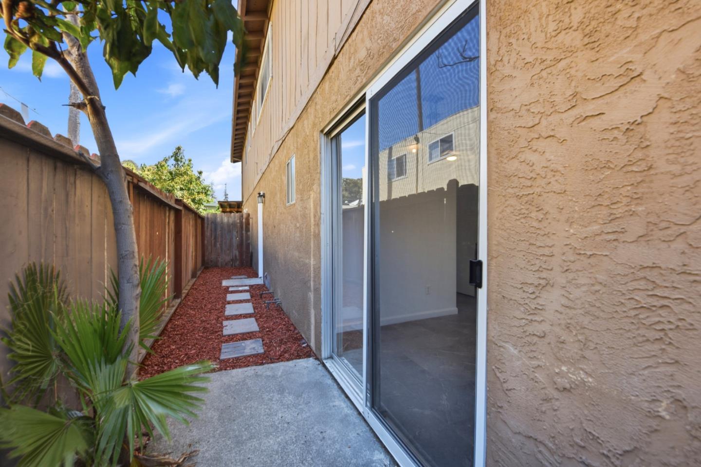 Property photo 44