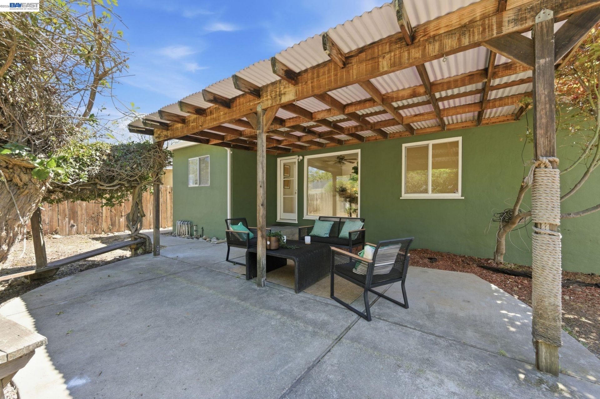 Property photo 24