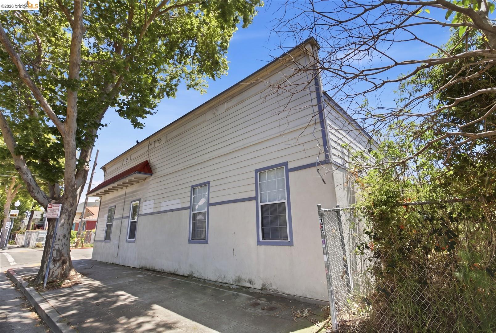 Property photo 37