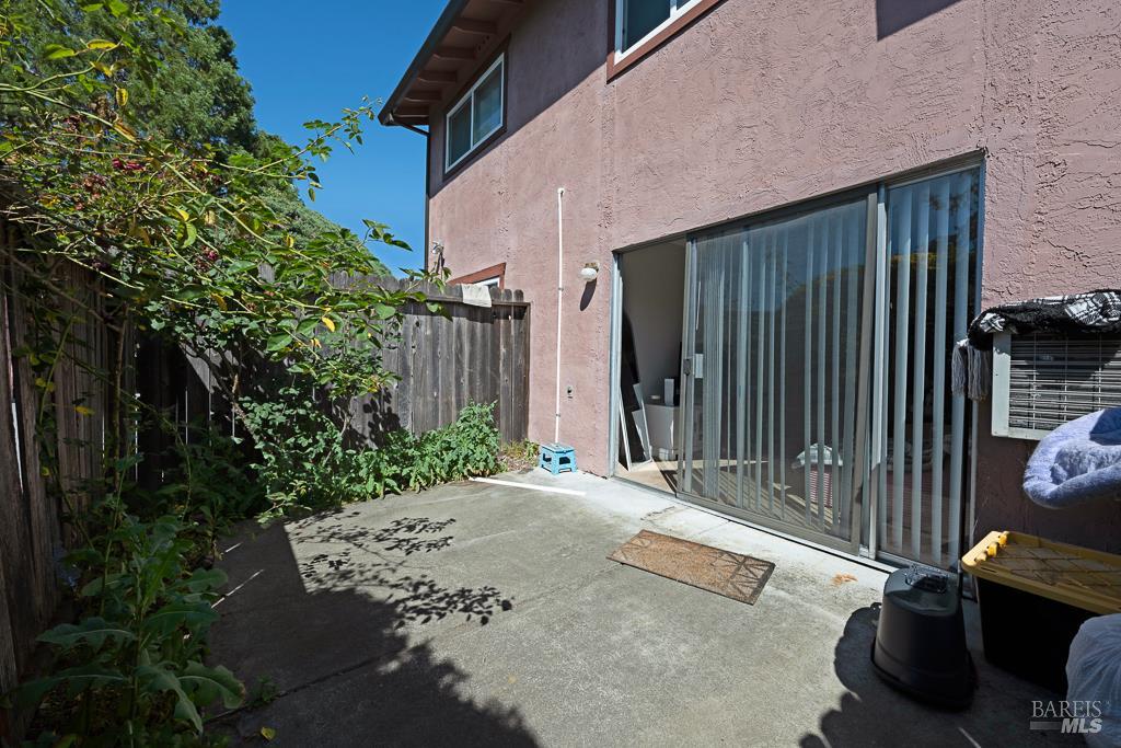 Property photo 31