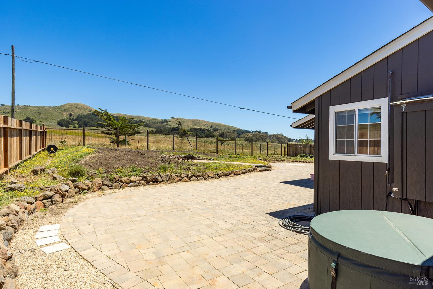 Property photo 43