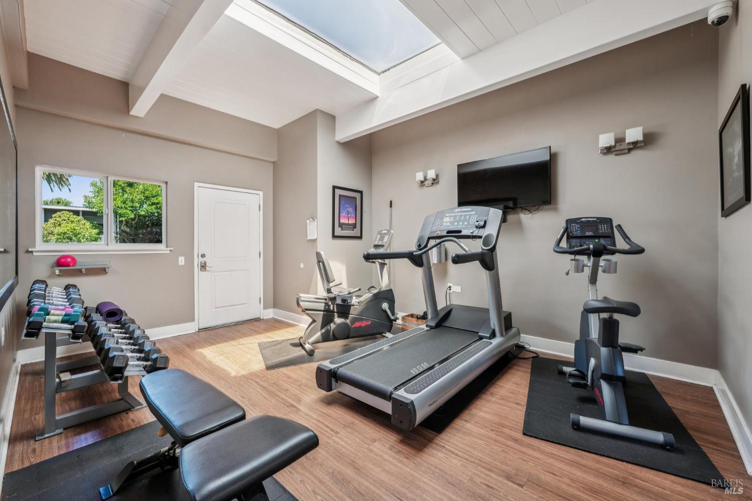 Property photo 34