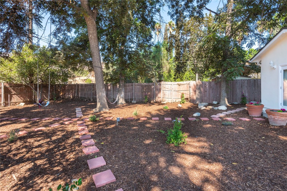 Property photo 37