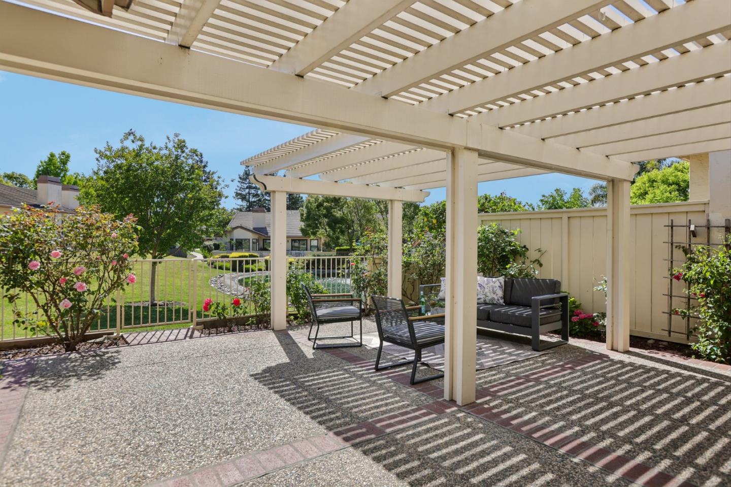 Property photo 46