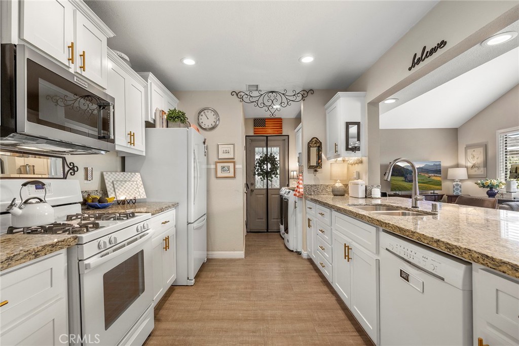 Property photo 25